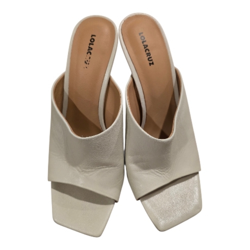 Lola Cruz Rika White Mules Sandals Heels Off White Smooth Leather Elegant 39 8.5